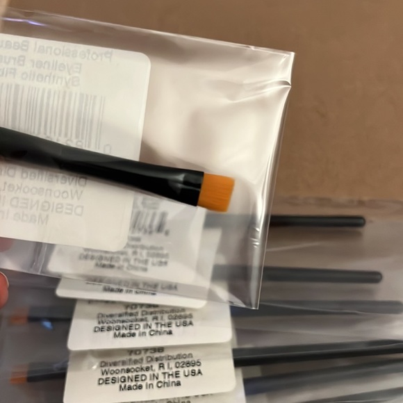 *NEW* Professional Beauty Tools Eyeliner Brush Synthetic Fiber x9 - Picture 4 of 4